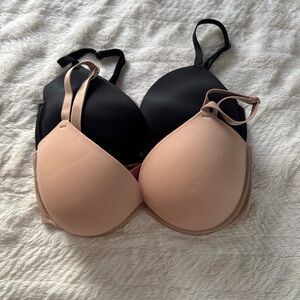 PINK Victoria's Secret Black and Tan Bra Duo